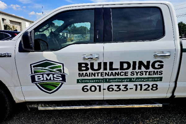 truck lettering